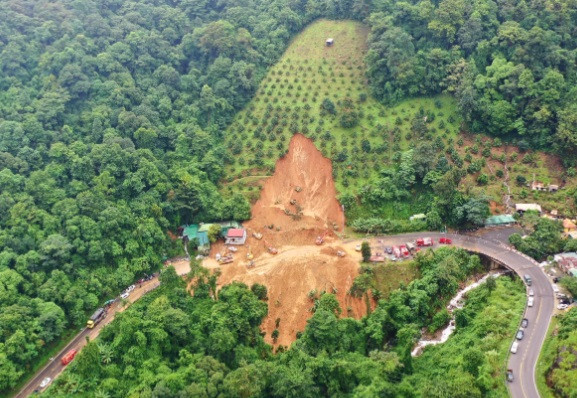 Lien tuc sat lo tai Bao Loc va nhieu dia phuong: Nguyen nhan do dau?-Hinh-3