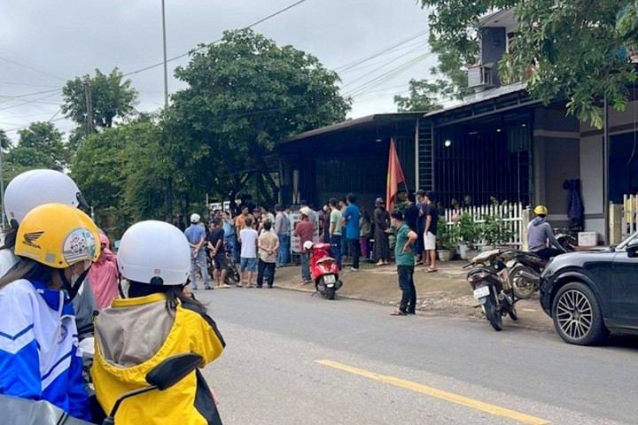 Để phục vụ công tác điều tra mở rộng, Công an tỉnh Quảng Trị thông báo rộng rãi kết quả xử lý ban đầu nguồn tin về tội phạm nói trên và đề nghị quần chúng nhân dân tích cực cung cấp thông tin, tài liệu về các hành vi vi phạm pháp luật của Nguyễn Quốc Quân, Nguyễn Phi Cường và Hoàng Thái Mạnh đến cơ quan chức năng theo địa chỉ Văn Phòng Cơ quan CSĐT Công an tỉnh Quảng Trị, Km 2, Quốc lộ 9, TP Đông Hà, tỉnh Quảng Trị, số điện thoại 0694120243.