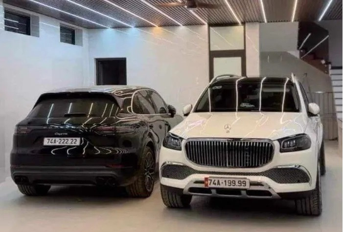 Quân mở nhiều cửa hàng cầm đồ, kinh doanh vàng bạc tại Hướng Hóa. Quân "Idol" nổi tiếng nhờ sự giàu có với hàng loạt tài sản kếch xù như nhà ở, khách sạn, nhà hàng, cơ sở cầm đồ, cho vay tiền trên đường Lê Duẩn, Phan Đình Phùng (thị trấn Khe Sanh); hàng loạt xe ôtô sang trọng, gắn biển số "vip": tứ quý, ngũ quý... Trong đó có 2 chiếc xe sang hiệu Mercedes và Porsche mang biển số siêu đẹp là 74A-199.99 và 74A-222.22.