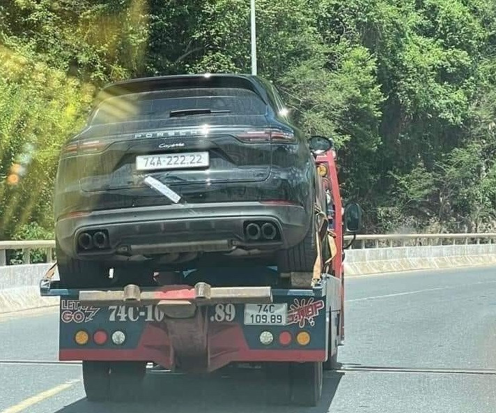 Tuy nhiên, Quân "Idol" cũng được biết đến với nhiều hoạt động làm ăn có dấu hiệu bất minh. Đối tượng này không có nghề nghiệp ổn định, nhưng lại giàu lên nhanh chóng, có tài sản kếch xù, ăn chơi xa hoa.