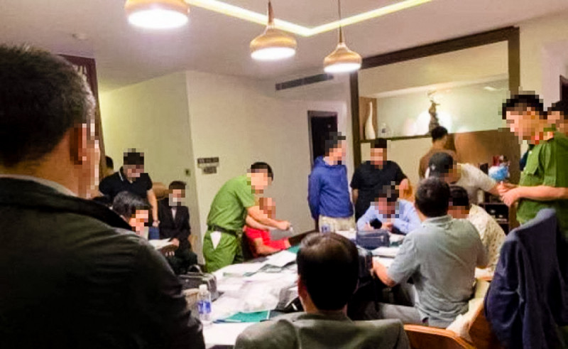 Ai chủ mưu vụ hai PCT Hiệp hội Golf cùng loạt doanh nhân đánh bạc? Ai chu muu vu hai PCT Hiep hoi Golf cung loat doanh nhan danh bac?