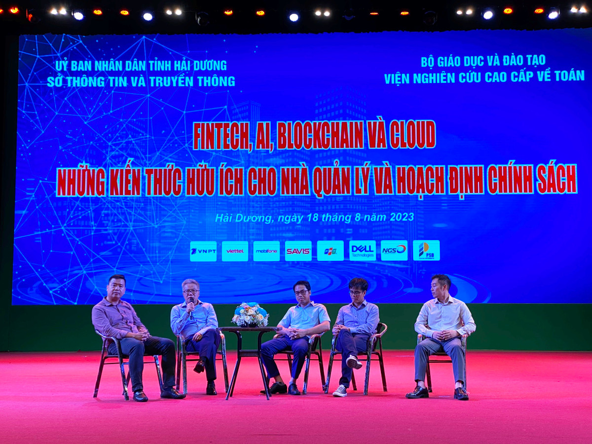 GS Ngo Bao Chau: Thay vi lo lang AI, can thay doi cach suy nghi-Hinh-4