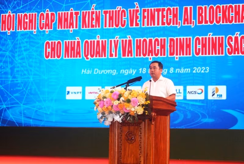 GS Ngo Bao Chau: Thay vi lo lang AI, can thay doi cach suy nghi-Hinh-2