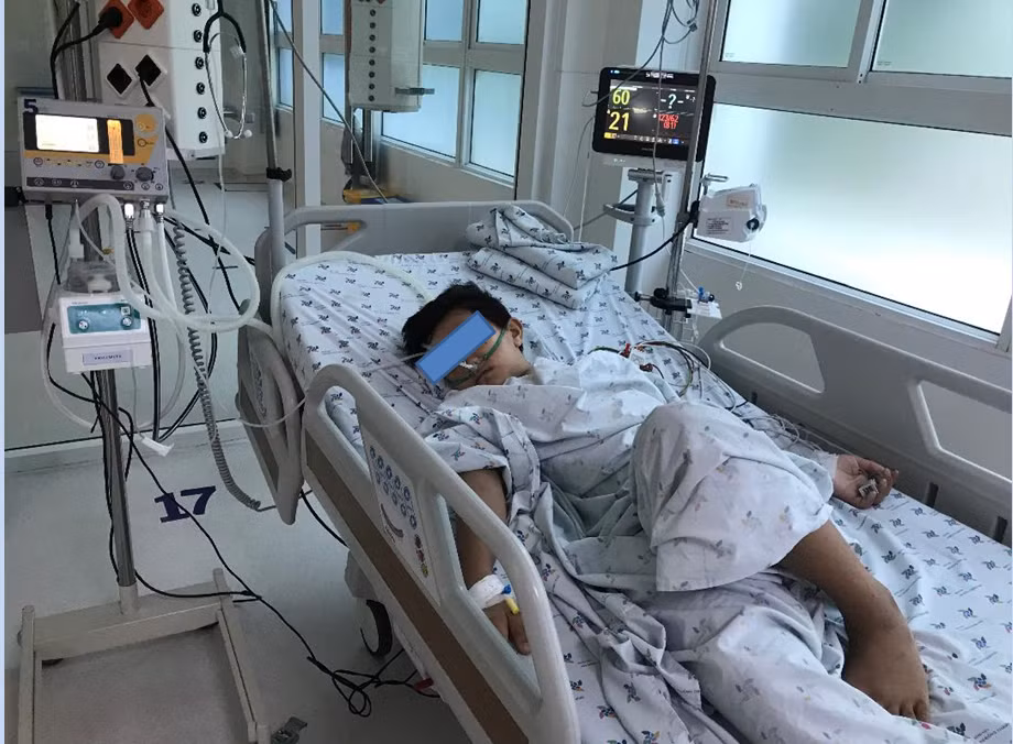 Nguy kịch vì sốt xuất huyết lại điều trị rối loạn tiêu hóa Nguy kich vi sot xuat huyet lai dieu tri roi loan tieu hoa