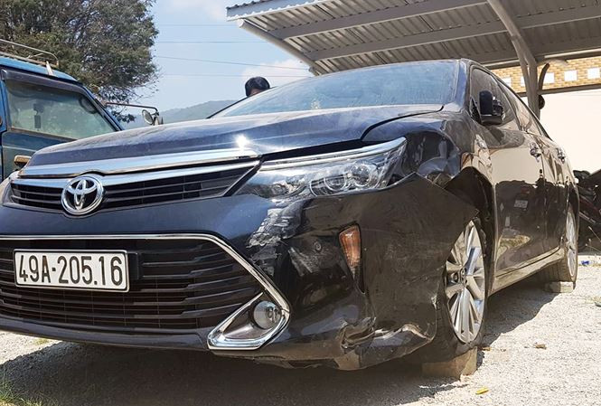 Xac dinh chu nhan oto cho Pho Chanh an gay tai nan roi bo chay