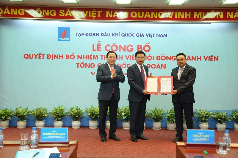 Tan Tong giam doc Tap doan Dau khi Viet Nam PVN la ai?