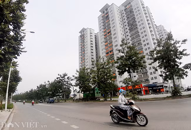 Bên cạnh đó, việc giao đất chỉ định cho nhà đầu tư là chưa đúng với quy định; việc không quy định cụ thể thời điểm giao đất dẫn đến có dự án được giao đất trước khi thực hiện dự án BT và dự án này cũng được giao đất đối ứng khi dự án BT chưa hoàn thiện.