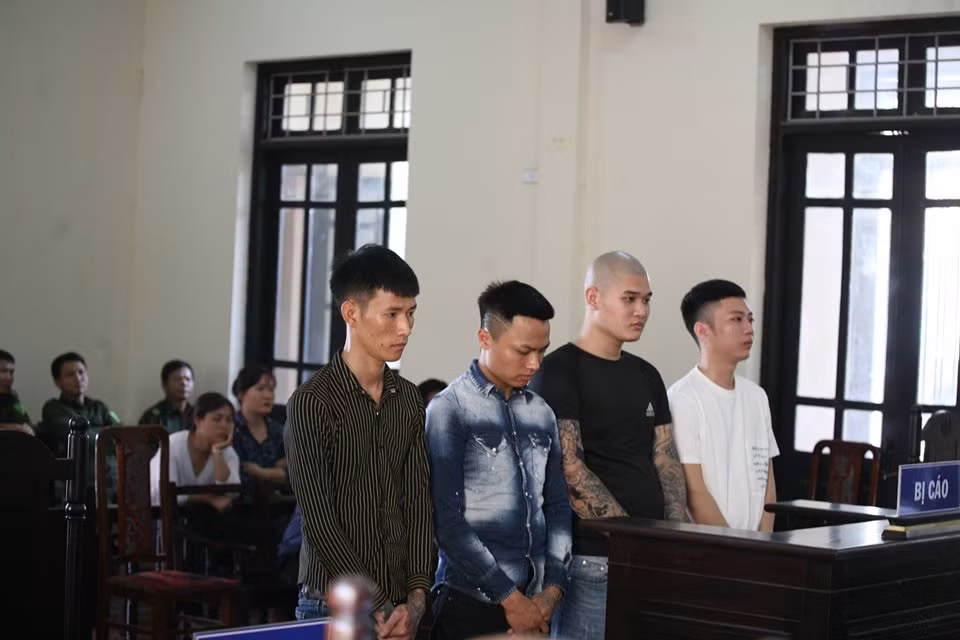 Ly do nhieu y kien luat su bi toa bac bo trong vu co y gay thuong tich