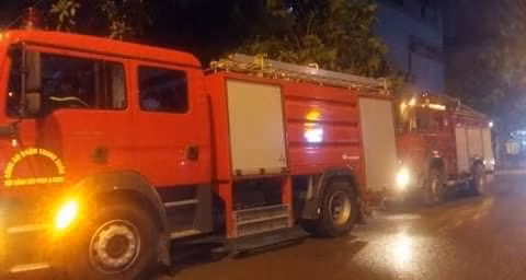 Chay duoi ham chung cu Hapulico, cu dan hot hoang-Hinh-2