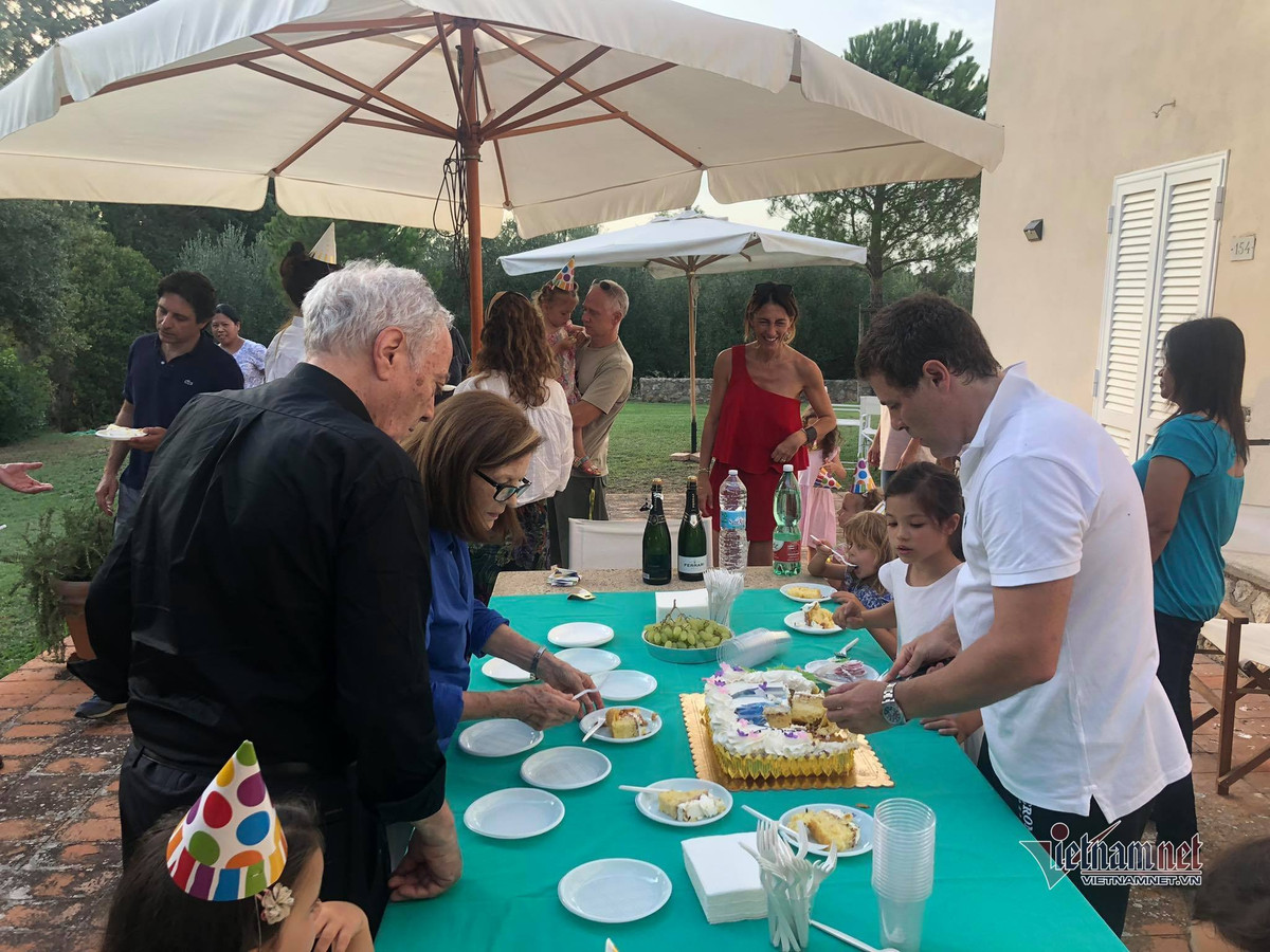 “Hoa hau giau nhat VN” tung o nha dat vang 300 ty gio ra sao?-Hinh-6