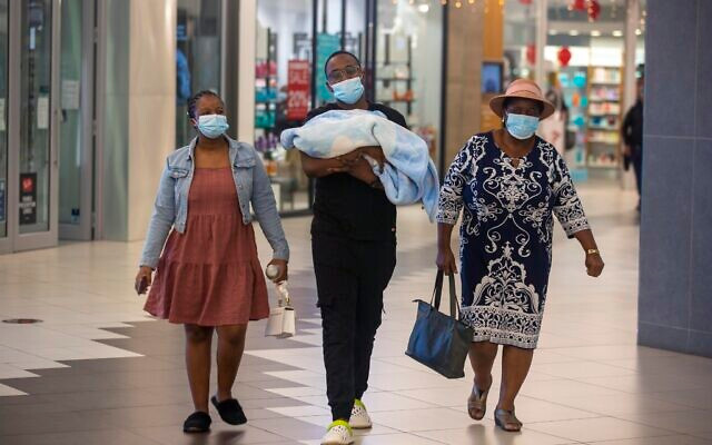 Chuyen gia Nam Phi bat mi hieu qua vac xin COVID-19 truoc chung Omicron-Hinh-2