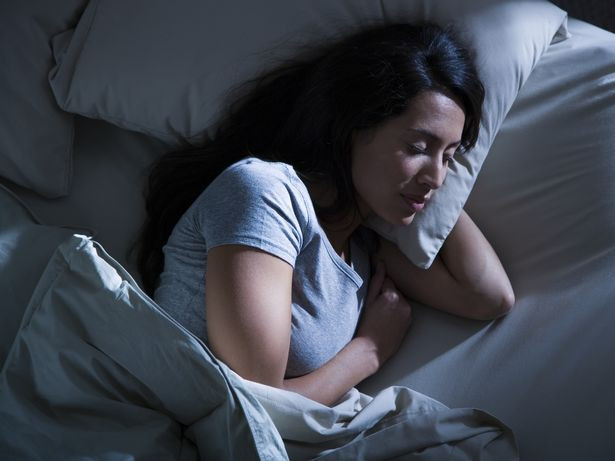 Vì vậy, hãy bắt đầu thực hiện thói quen ngủ tốt hơn để “nạp” năng lượng của bạn, bắt đầu bằng việc đi ngủ sớm hơn. Ảnh: Getty.