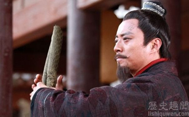 Biết được sự thật này, nhà văn Thi Nại Am đã khéo léo lồng ghép chi tiết này vào tác phẩm “Thủy Hử” để bóc trần sự hủ bại của triều đình đương thời.