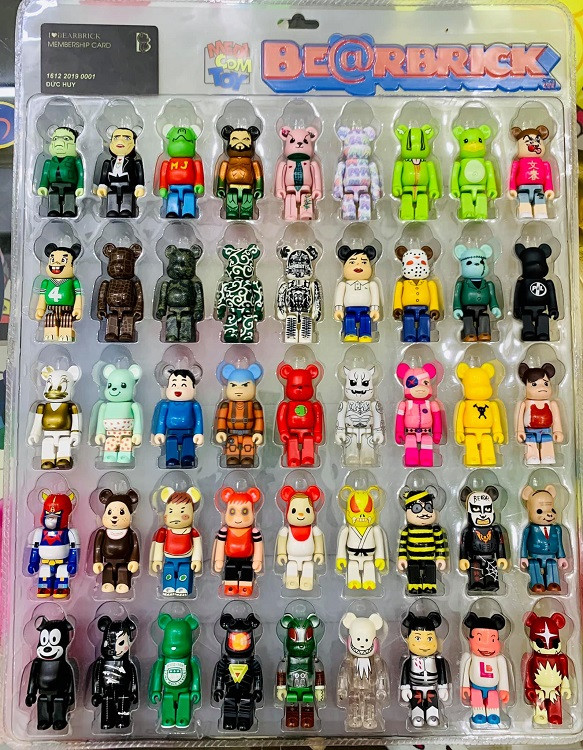 Giai ma mo hinh bearbrick : Mon do choi sieu dot tien cua gioi tre Viet-Hinh-3
