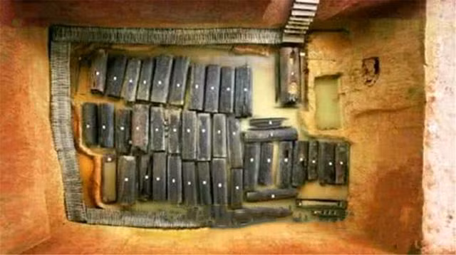 Tai mat thay 46 thi hai khoa than trong mo co 2.000 tuoi