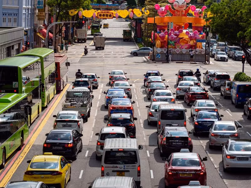 Nhờ hệ thống ERP, mật độ giao thông giảm 20%. Giải pháp này còn thúc đấy 65% người dân Singapore lựa chọn sử dụng phương tiện công cộng vì chi phí rẻ, tiện lợi hơn. Nhờ vậy, lượng khí thải CO2 và bụi giảm đáng kể, giúp cải thiện môi trường xanh - sạch - đẹp hơn.