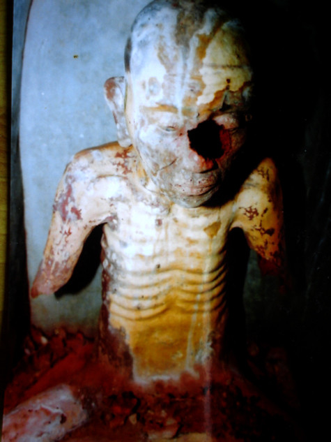 Huyen bi nhung xac uop trong tuong noi tieng nhat Viet Nam-Hinh-2