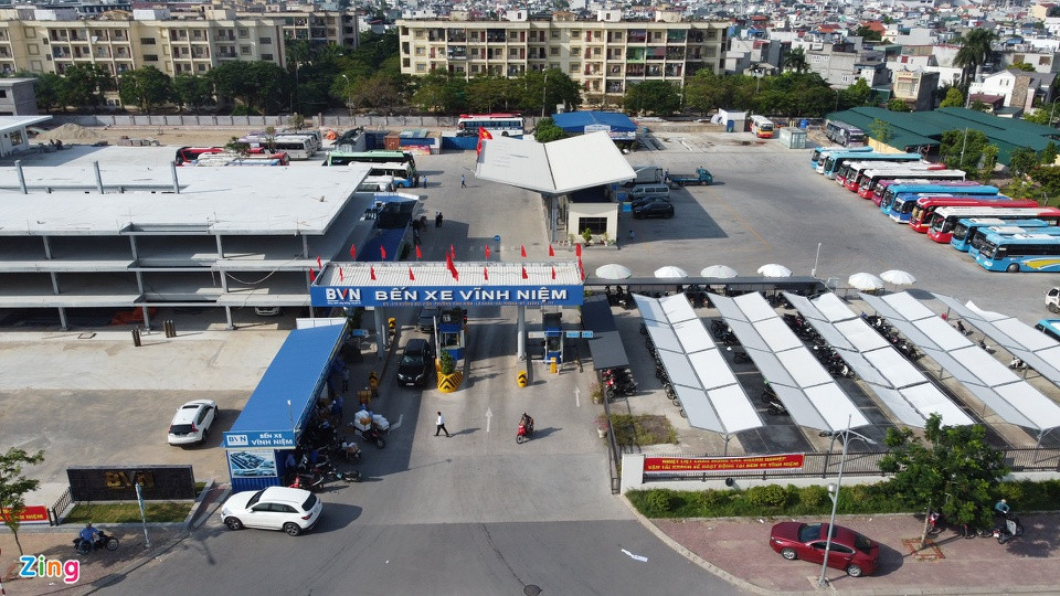 Cuối năm 2020, Bến xe Vĩnh Niệm đã hoàn thành giai đoạn 1 trên diện tích 6.000 m2. Bến cũng được đưa vào vận hành sau khi Bến xe Cầu Rào "khai tử" để xây dựng Cầu Rào 1.