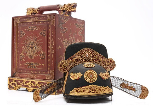 Mu quan trieu Nguyen lap ky luc ban voi gia gan 16 ty dong