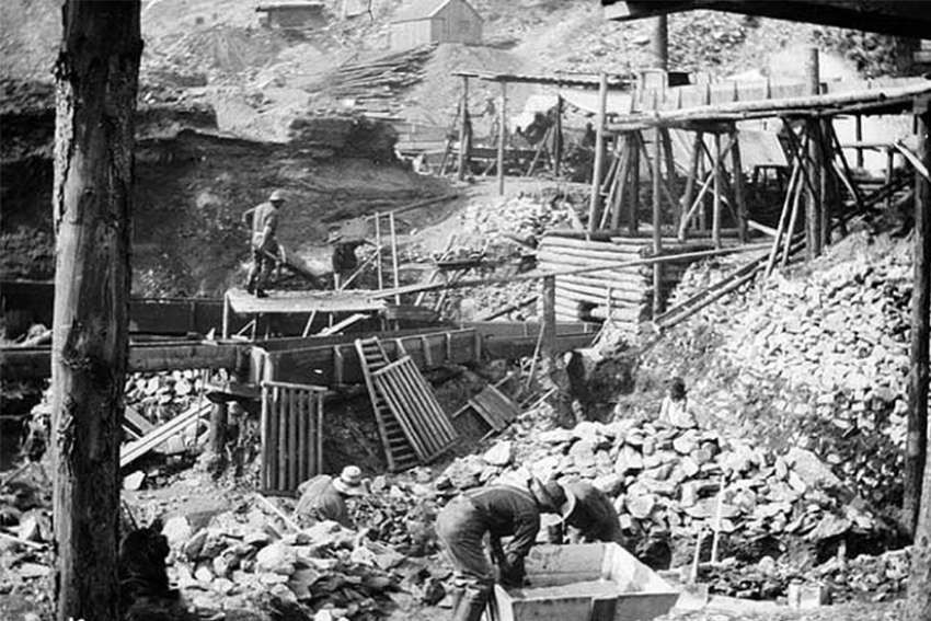 Những vụ xung đột đẫm máu khiến giới chức Mỹ phải vào cuộc và thực hiện những giải pháp mạnh nhằm chấn chỉnh tình hình, giúp đảm bảo an ninh trật tự xã hội.