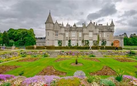 Sinh thời, Nữ hoàng Elizabeth II từng cho biết: "Đây là nơi tôi thích ở, là nơi tôi ấy cảm thấy chính là bản thân mình nhất và cảm thấy tự do nhất”.