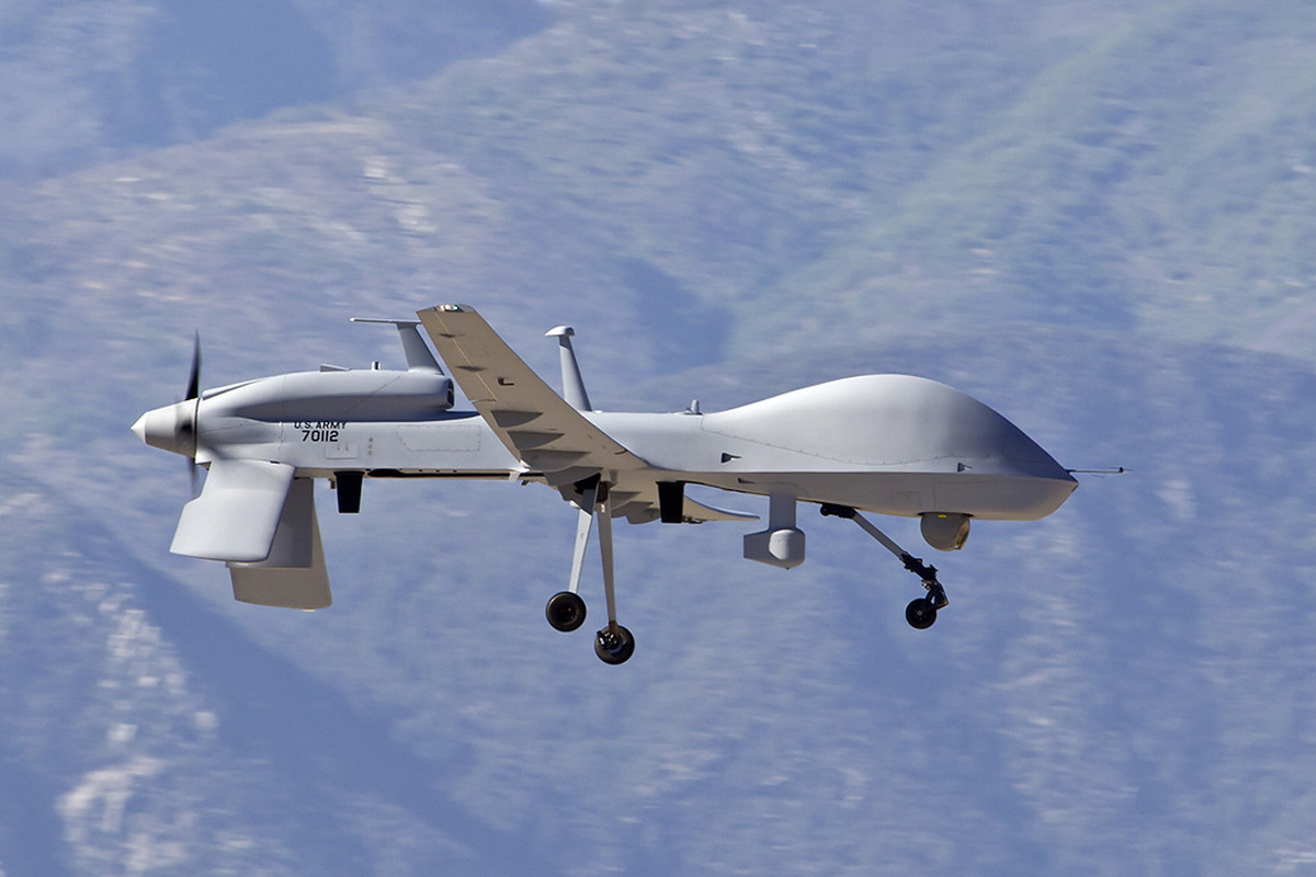 Loại máy bay không người lái này có khả năng bay với tốc độ 250 km/h, độ cao tối đa đạt được lên tới 8 km và có thể bay liên tục 25 giờ đồng hồ không nghỉ.