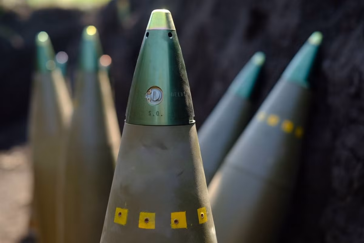 Đây là loại lựu pháo được Mỹ viện trợ cho Ukraine, để khắc phục vấn đề thiếu thốn đạn dược mà Kiev đang phải đối mặt, sau chỉ hơn 2 tháng giao tranh với Nga.