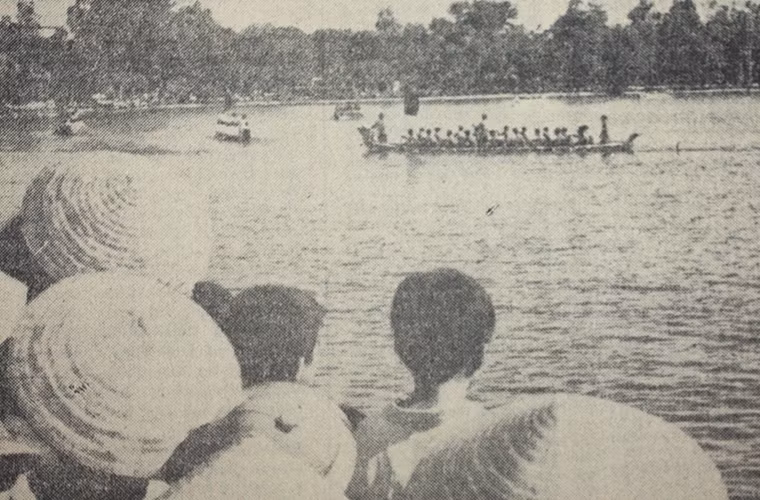 Đua thuyền mừng ngày lễ lớn của dân tộc và đất nước.