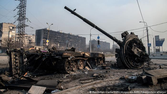 Hồi tháng trước, Ukraine đã phải thừa nhận họ đang tác chiến trong tình trạng thiếu thốn hỏa lực, đặc biệt là hỏa lực pháo binh. Các sĩ quan Ukraine cho biết, mỗi một quả đạn pháo binh được Ukraine khai hỏa ra, sẽ nhận lại từ 10 tới 15 phát phản pháo từ phía Nga.