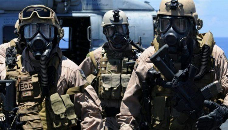 Vị quan chức Nga nhấn mạnh, các tiểu đoàn và đơn vị dân tộc chủ nghĩa Ukraine không tôn trọng điều gì và không từ bất cứ lối hành xử tàn bạo nào kể cả là đối với người dân nước mình, nên họ sẽ bị loại trừ khỏi bất cứ điều khoản nhân đạo nào.