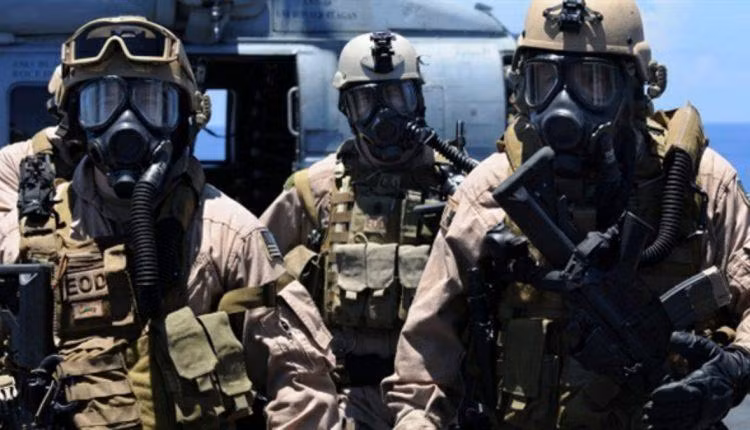 Vị quan chức Nga nhấn mạnh, các tiểu đoàn và đơn vị dân tộc chủ nghĩa Ukraine không tôn trọng điều gì và không từ bất cứ lối hành xử tàn bạo nào kể cả là đối với người dân nước mình, nên họ sẽ bị loại trừ khỏi bất cứ điều khoản nhân đạo nào.