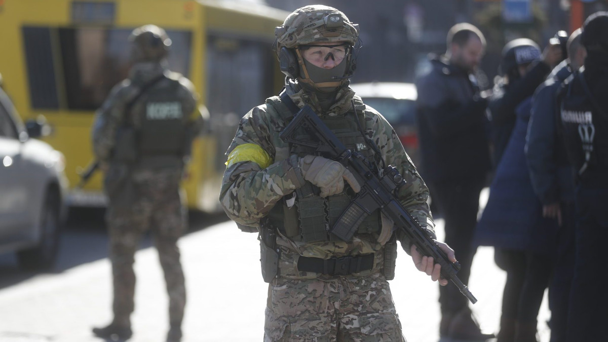 Theo báo cáo này, Anh đứng ở vị trí thứ năm, với tổng cộng 422 lính tình nguyện đã tới Ukraine tham chiến. Thực tế, Anh là quốc gia "hăng hái" cử lính tình nguyện nhất tới Ukraine khi quốc gia này xảy ra xung đột.