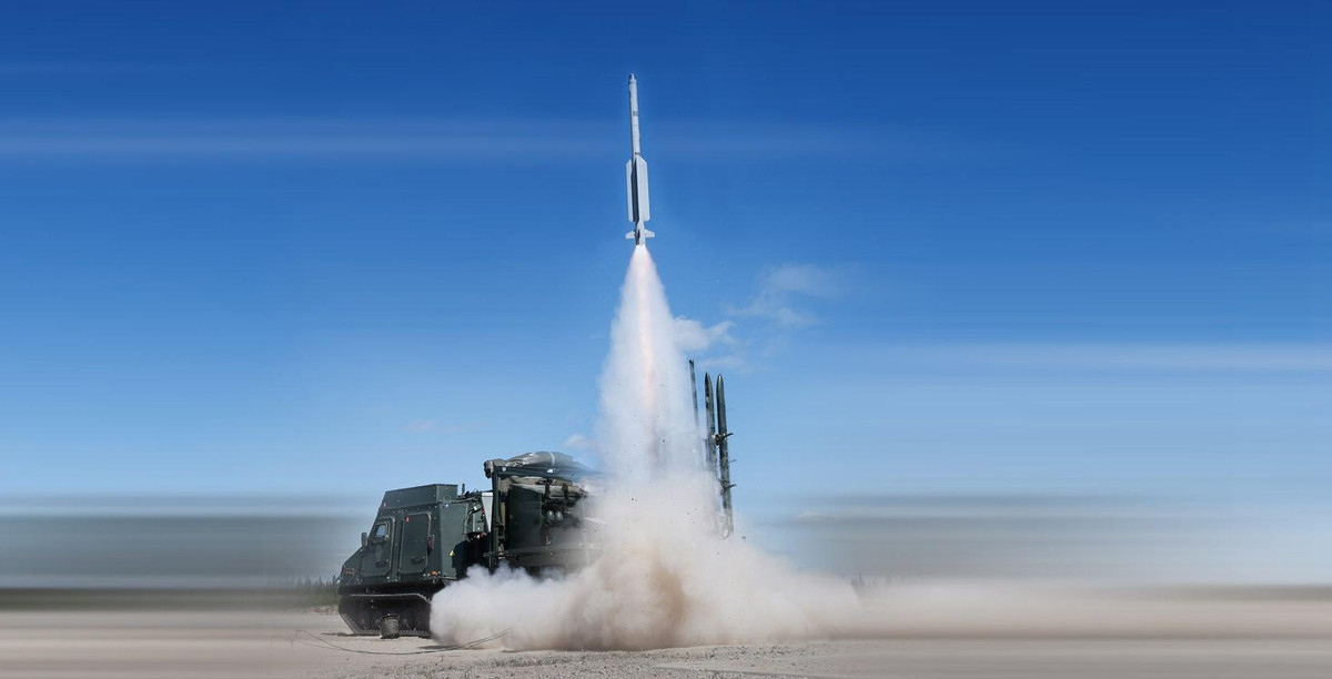 Kết cấu thân cùng động cơ mạnh mẽ trang bị hệ thống kiểm soát vector lực đẩy giúp chúng có khả năng truy sát mục tiêu cực tốt.