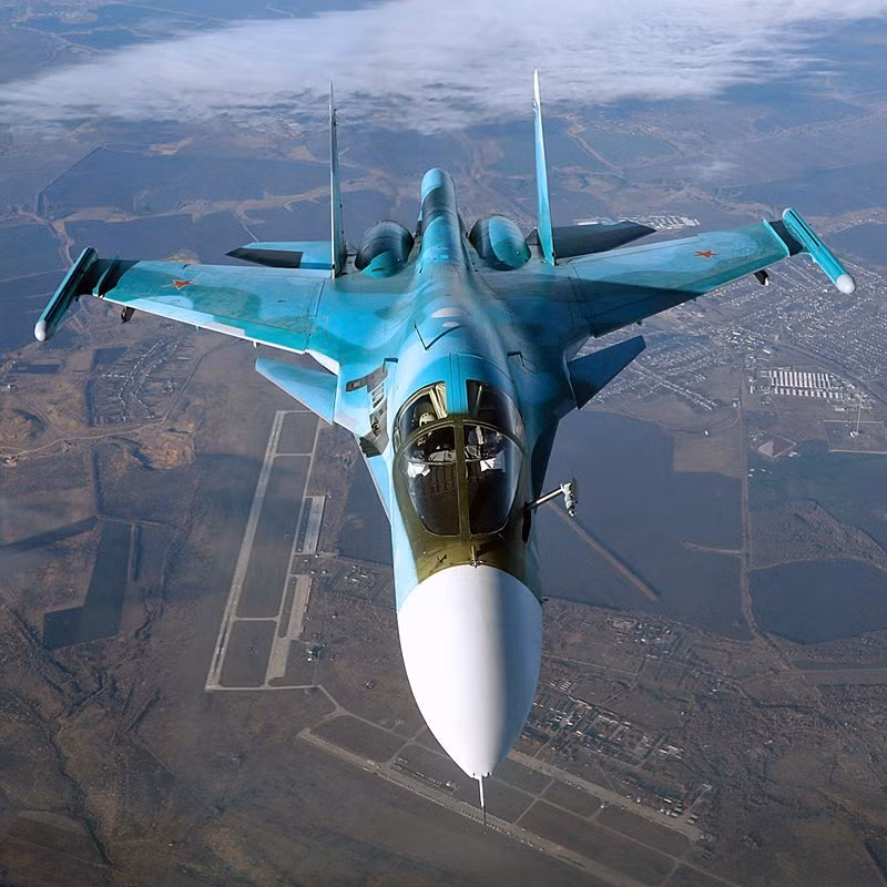 Chuyên gia thiết kế Rolland Martirosov được chỉ định là tổng công trình sư của dự án. Phiên bản mới phải đảm bảo các yếu tố: có tải trọng vũ khí lớn hơn, có tầm bay xa hơn. Có thể đảm đương những nhiệm vụ sau: Tiêu diệt các mục tiêu trên không, mục tiêu mặt đất, mặt nước của địch. Phá hủy cơ sở hạ tầng, chế áp thiết bị phòng không của đối phương.