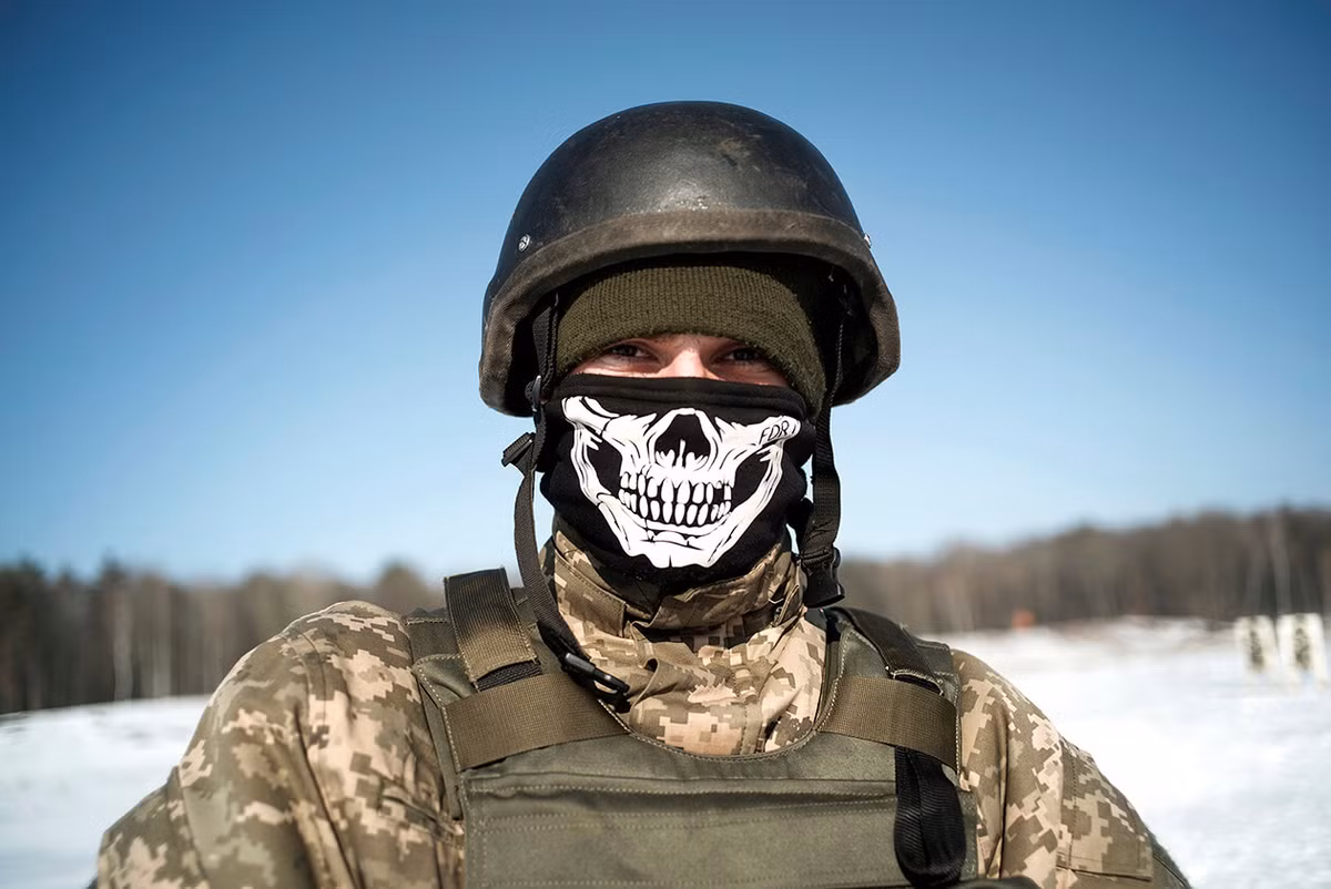 Trên thế giới hiện nay cũng có rất nhiều cảm biến rung động, cùng hệ thống vệ tinh theo dõi liên tục, có thể phát hiện ra bất cứ vụ thử nổ hạt nhân nào dù là nhỏ nhất. Và chắc chắn một điều, Mỹ cùng phương Tây sẽ không muốn Ukraine sở hữu vũ khí hạt nhân.