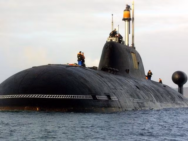 "Con tàu sẽ nhận được khí tài điện tử, thiết bị định vị thủy âm mới, đủ khả năng nhận diện các mục tiêu hiện đại nhất của đối thủ - chính là Hải quân Mỹ".