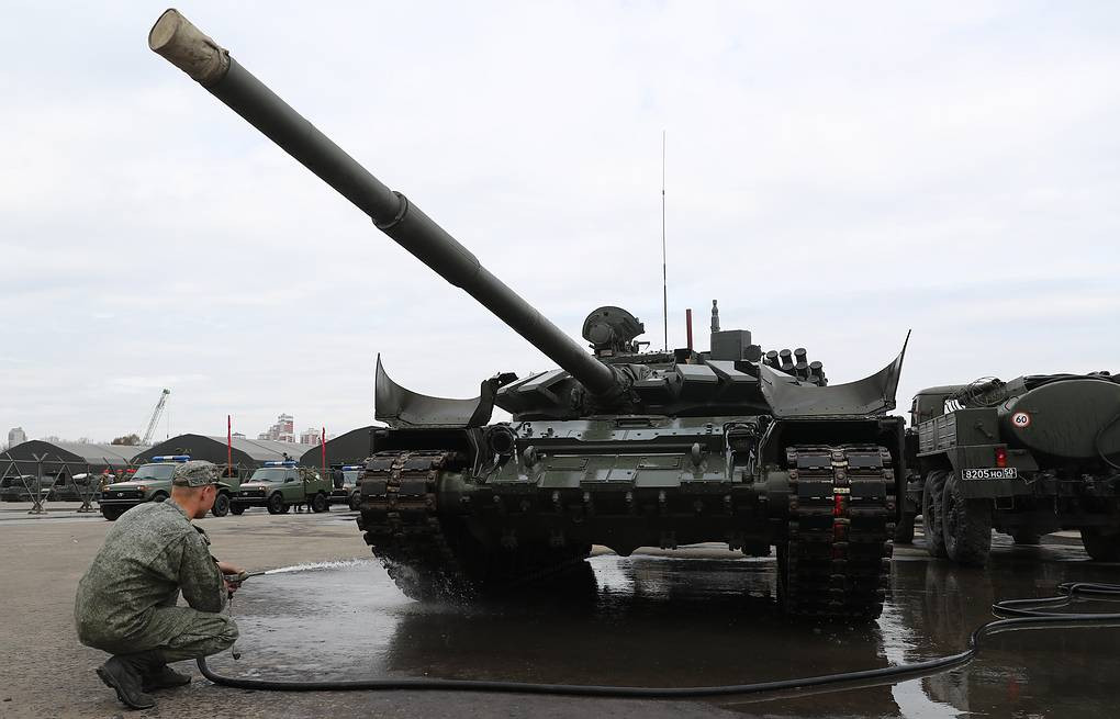 Theo thống kê của Tank Museum, tổng đã có khoảng 25.000 xe tăng T-72 từng được chế tạo, tới nay ít nhất vẫn còn hơn một nửa trong số đó đang hoạt động tại 20 quốc gia trên thế giới.