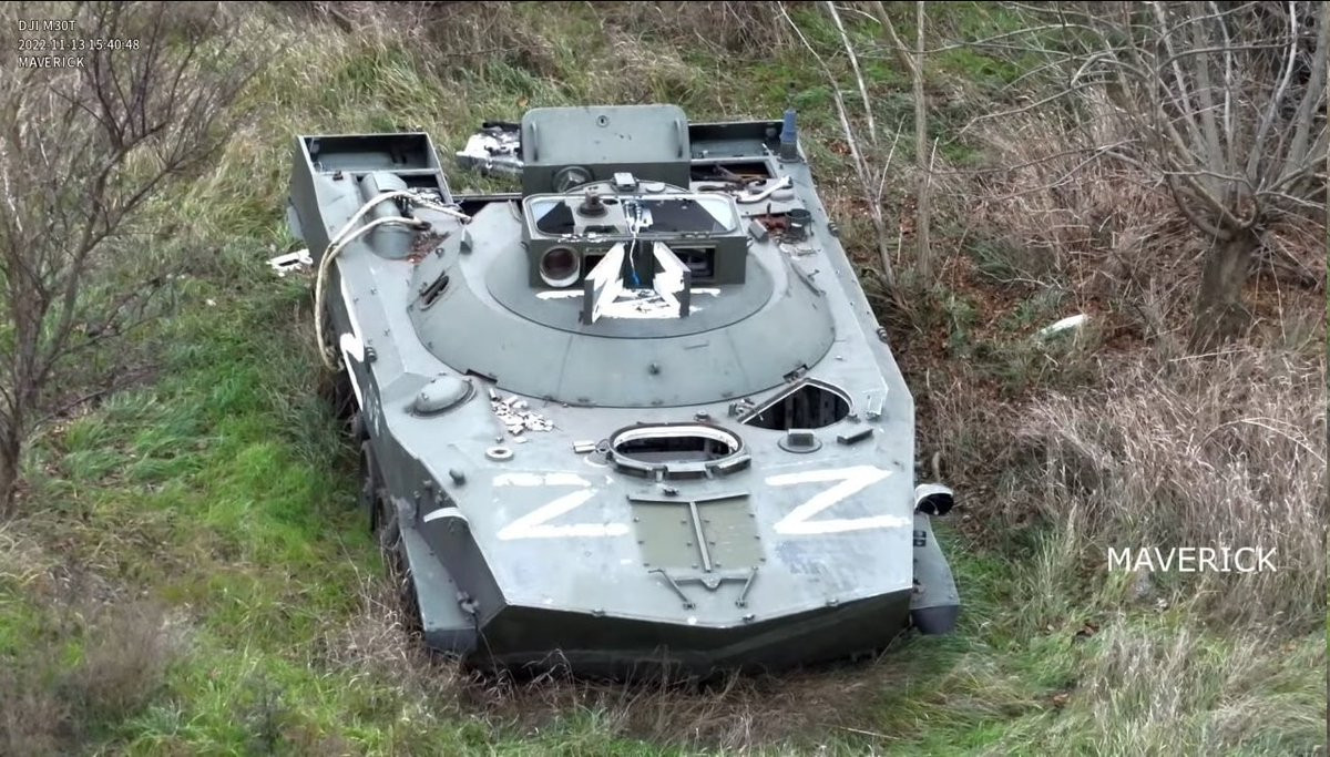 Đây là chiếc 1V119 Rheostat thứ 5 rơi vào tay quân đội Ukraine. Nên nhớ rằng, Moscow chỉ có trong tay khoảng 60 xe điều khiển hỏa lực loại này, tất cả đều đang phục vụ trong các binh chủng lính dù.