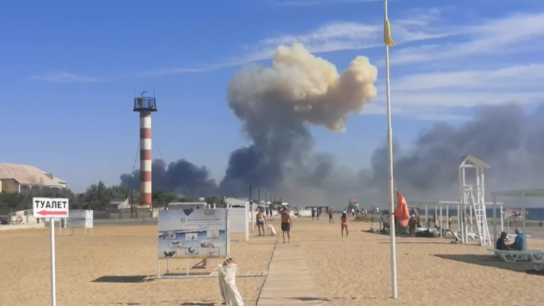 Tuy nhiên điều đó không áp dụng với Crimea. Bán đảo Crimea của Ukraine bị Nga sáp nhập vào năm 2014 sau một cuộc trưng cầu dân ý.