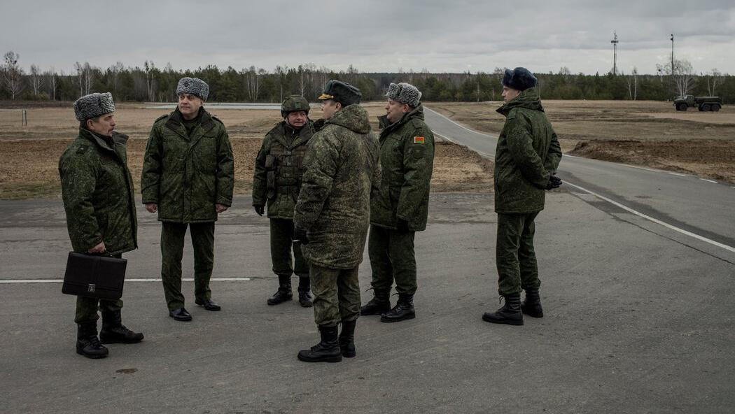 Căng thẳng Ukraine tăng nhiệt từ cuối năm ngoái, sau khi Mỹ và nhiều đồng minh phương Tây cáo buộc Nga tập trung hơn 120.000 quân ở biên giới phía tây để lên kế hoạch tấn công nước láng giềng.