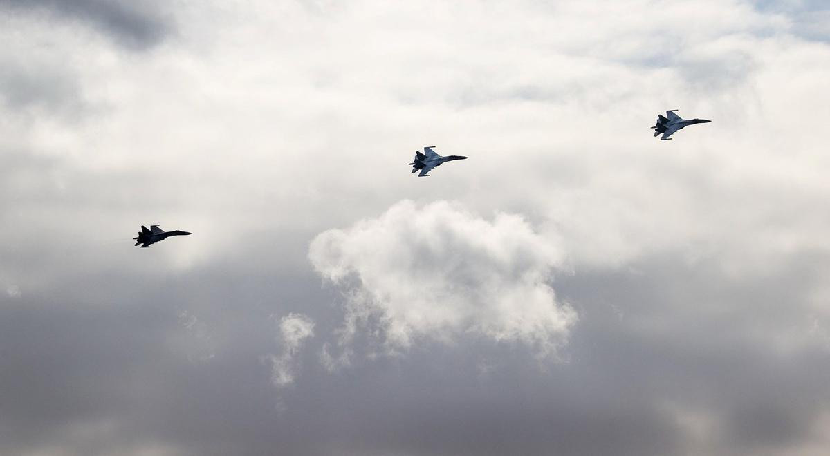 Điện Kremlin cáo buộc phương Tây đang cố gắng làm suy yếu an ninh Nga bằng cách kéo gần Ukraine về phía NATO.