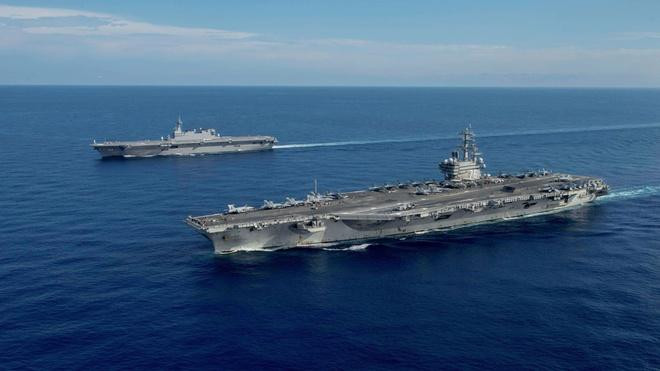 Dù vậy, điều động tàu sân bay trực thăng cho nhiệm vụ theo dõi sát nhóm tàu sân bay nước khác là động thái hiếm gặp, nhất là trong bối cảnh Nhật Bản có nhiều chiến hạm và thường dùng các tàu hộ vệ, khu trục nhỏ hơn để bám sát tàu sân bay Trung Quốc.