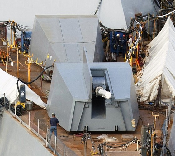 Vấn đề duy nhất của loại đạn pháo siêu hiện đại này đó là tiền.