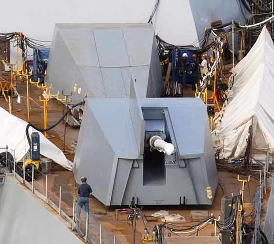 Vấn đề duy nhất của loại đạn pháo siêu hiện đại này đó là tiền.