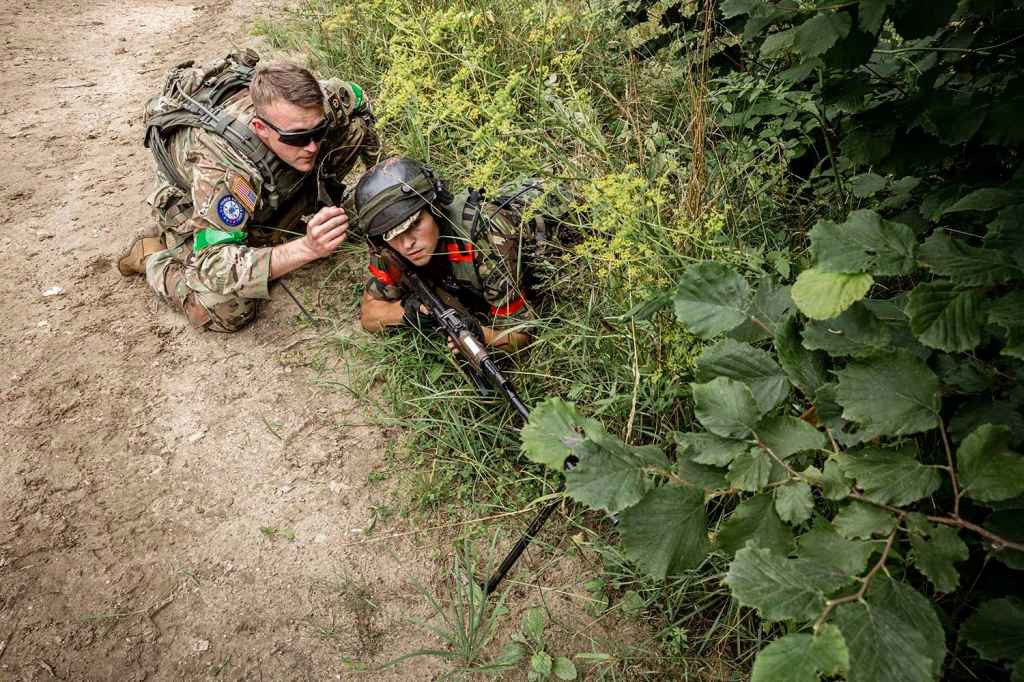 Anh từng huấn luyện 22.000 lính Ukraine trong thời gian từ năm 2015 tới tháng 5 năm nay theo Chiến dịch Orbital, tờ Politico cho biết.