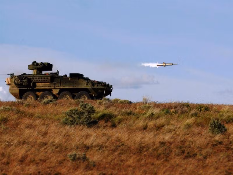 Biến thể ban đầu BGM-71A được quân Mỹ sử dụng trên chiến trường Việt Nam vẫn sử dụng phương thức điều khiển thủ công (MCLOS - Manual Command Line Of Sight) tương đối thô sơ.