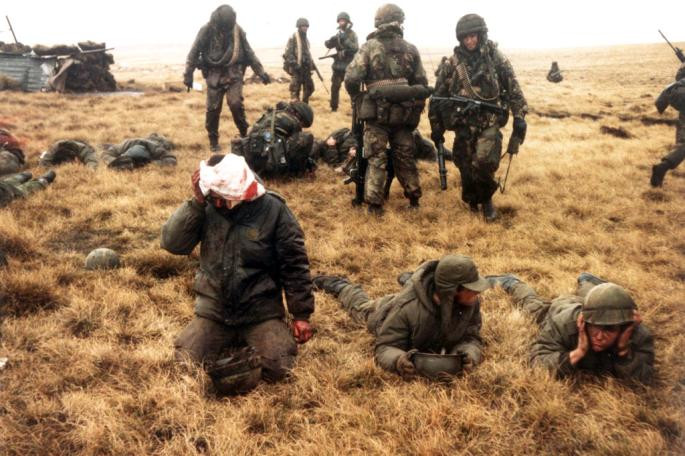 Một giai thoại tới nay vẫn chưa được xác thực đó là Pháp thậm chí còn cung cấp cho Anh cả "code" (mã) của từng quả tên lửa Exocet đã từng bán cho Argentina. Không rõ các "code" này là gì nhưng nhiều hoài nghi cho rằng đây là các code tần số điều khiển của tên lửa Exocet nhưng cũng có nguồn tin cho rằng đây là "code" tín hiệu, giúp không quân Argentina nhận biết được vị trí của quân mình thông qua hình ảnh chụp vệ tinh.