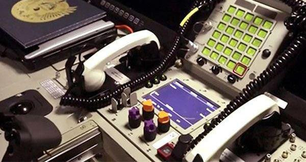 Bên trong tàu cũng được thiết kế và bọc các vật liệu để thiết bị va chạm, cọ xát cũng không gây ra tiếng ồn lớn khi hoạt động dưới lòng biển.