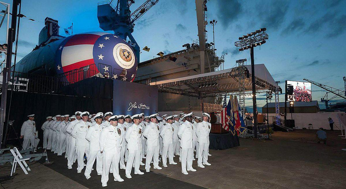 Tàu ngầm lớp Virginia Block V mang được 40 tên lửa hành trình, cho phép Mỹ rút bớt tàu ngầm hạt nhân lớp Ohio cải hoán, bù đắp thiếu hụt về hỏa lực tên lửa tầm xa trong "cuộc cạnh tranh giữa các siêu cường" với Nga và Trung Quốc.