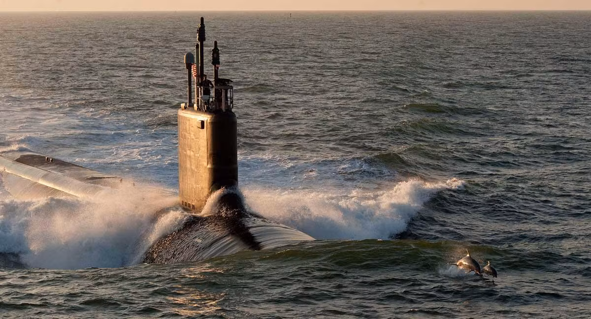 Các hệ thống máy móc đều được bọc phủ một lớp chống ăn mòn rỉ sét để đảm bảo con tàu vận hành một cách trơn tru nhất.